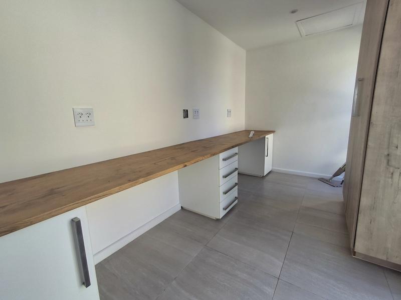 5 Bedroom Property for Sale in Cape St Martin Private Reserve Western Cape